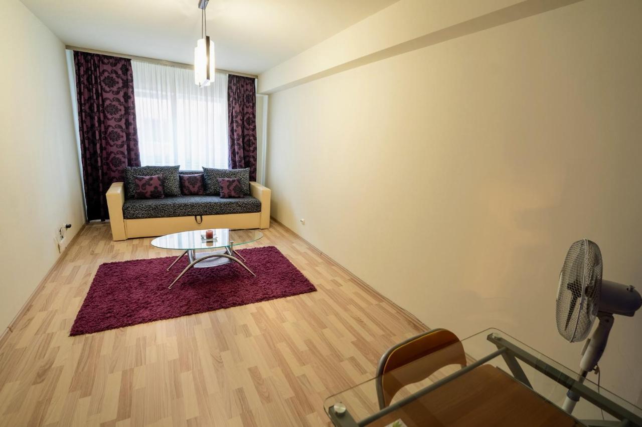 Quiet 3-Room Apt - 2 Parking Spaces - 5 Min Bus Floreşti Exteriér fotografie